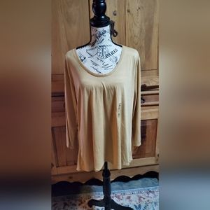 Jennifer Lauren plus taupe scoop neck quarter length sleeve tunic. Size 2X.